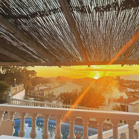 Mas Blau Munt By Host&joy