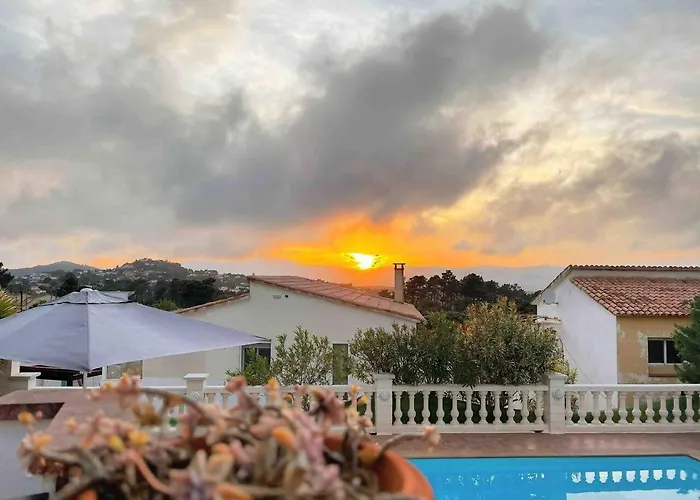 Mas Blau Munt By Host&joy